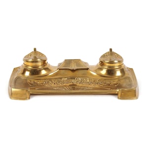 Bronze inkwell in Art Nouveau style, France, end of 19th - beg. of 20th century
