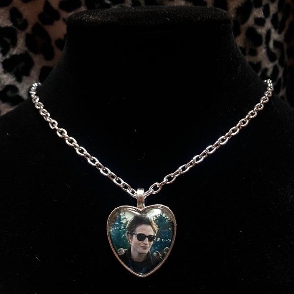 Twilight Edward Cullen Heart Necklace