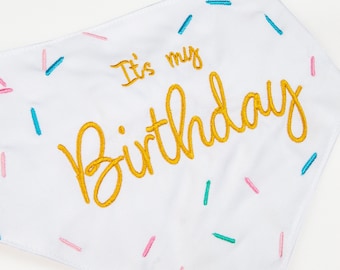 Pañuelo bordado de cumpleaños para mascotas: accesorio colorido con cierre a presión para perros y gatos
