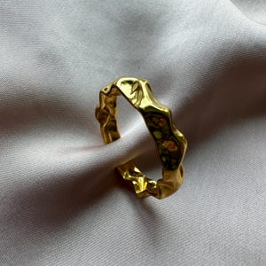 vergulde 18k vergulde getextureerde ring sterlingzilver 925, open, verstelbaar, aanpasbaar, aanslagvrij, waterdicht, hypoallergeen, geschenkdoos voor haar