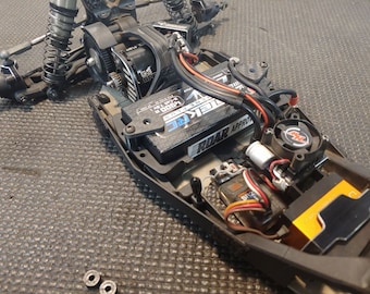 InfiniMount Battery Mounting Kit - Team Losi Racing 22 5.0