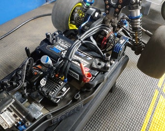 InfiniMount Battery Mounting Kit - Team Associated 2WD