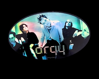 Holografische vinylsticker orgieband | Sticker industriële rockband uit de jaren 90 | Nu Metal Goth Y2K esthetische laptopsticker | Altmuziekcadeau