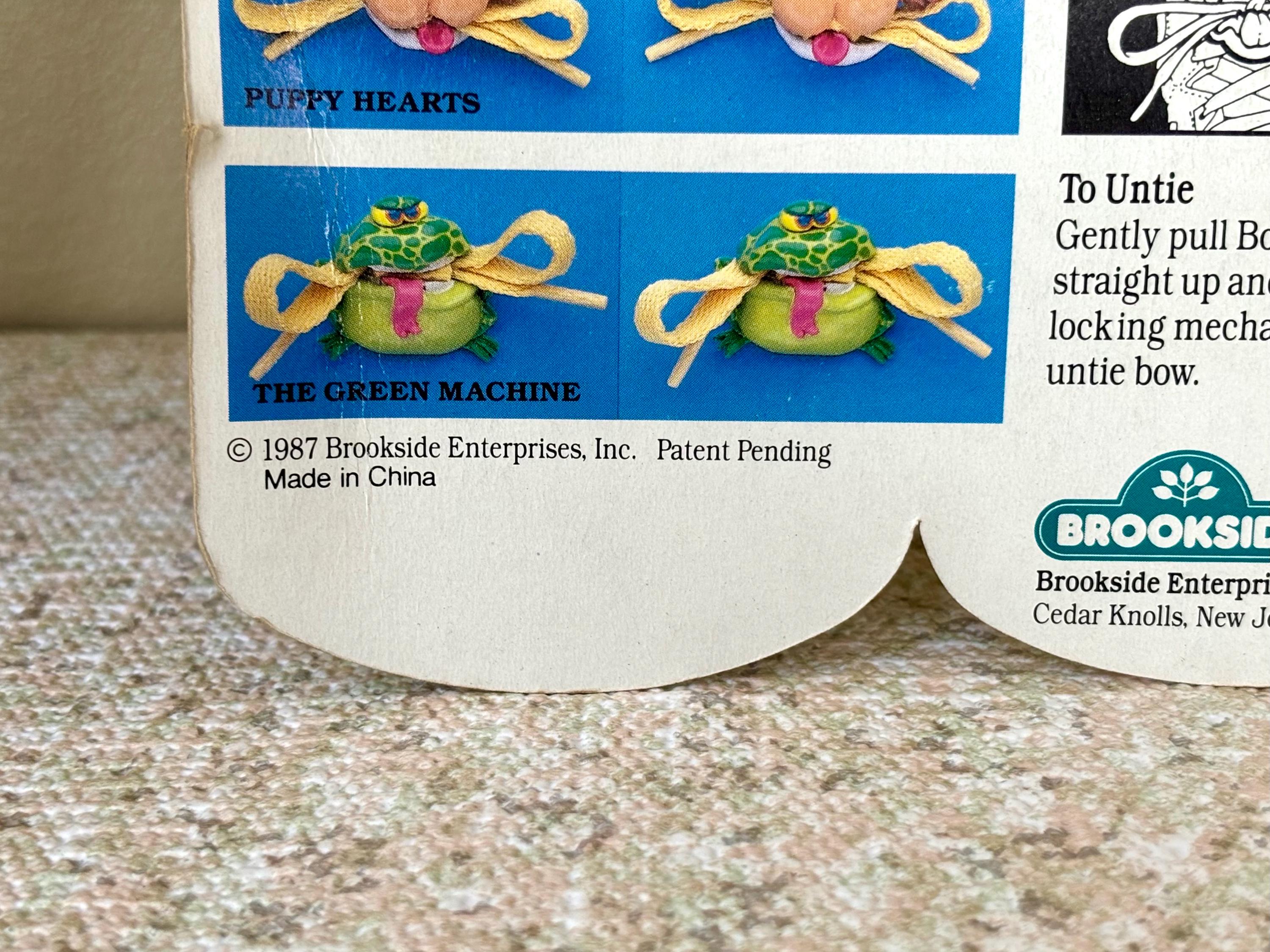 1987 Vintage Original Frog Bow Biters- New and Unopened! Very Rare