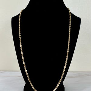 Vintage Gold Tone Twisted Rope Chain Necklace