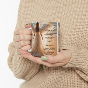Caneca Anjo Asas Divinas Pôr do Sol no Oceano Mensagem Inspiradora Presente de Dia das Mães À Beira-Mar 325ml 445ml imagem 9