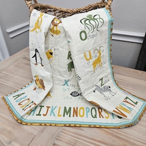 Handmade Baby Quilt | Gender neutral blanket | Baby Nursery Item