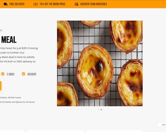 Könnte beinhalten: Ein Familien-Menü für 25 € mit einem ganzen Brathähnchen, zwei Beilagen und Dessert. Das Bild zeigt eine Nahaufnahme von vier portugiesischen Eierkuchen auf einem Gitterrost.
