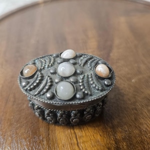 Tiny Trinket Box, Pill Box