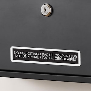 No Soliciting No Junk Mail Bilingual Sticker (6in x 1.2in)