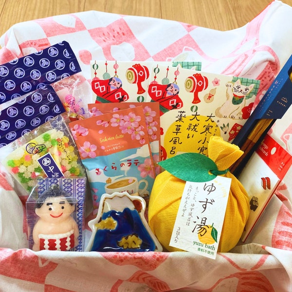 Furoshiki Wrapped Mystery box for Japan lovers｜chopsticks | mt. fuji plate, bath powder, candle & so on｜gift box｜sakura｜furoshiki wrapping
