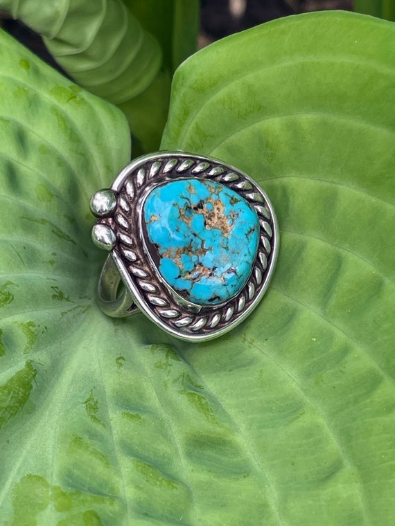 Turquoise and sterling silver ring