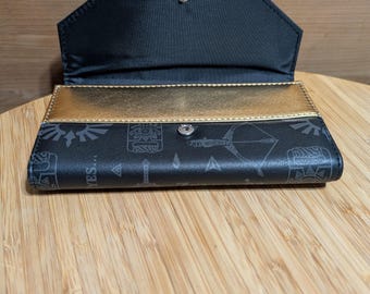 Zelda Gold Z Logo Snap Close Clutch Wallet - Etsy