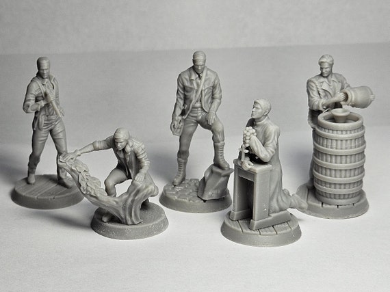 arkham horror card game miniatures Arkham Horror LCG Compatible Investigator Miniatures - Forgotten Campaign  Set of 5