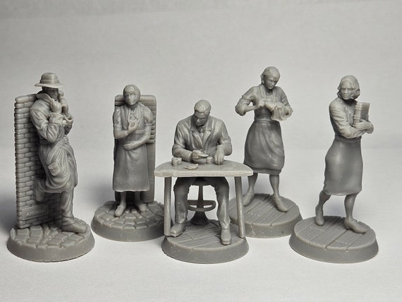 arkham horror card game miniatures Arkham Horror Investigator Set 2nd Edition
