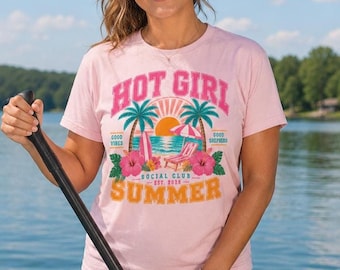 T-shirt graphique Beach Vibes rétro, T-shirt Social Club, Chemise Comfort Colors®, Chemise vacances à la plage, Jolie tenue d'été, Voyage entre filles