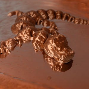 Flexi Stone lizard | Fidget Collectible | 3D Printed | Fantasy Lizard