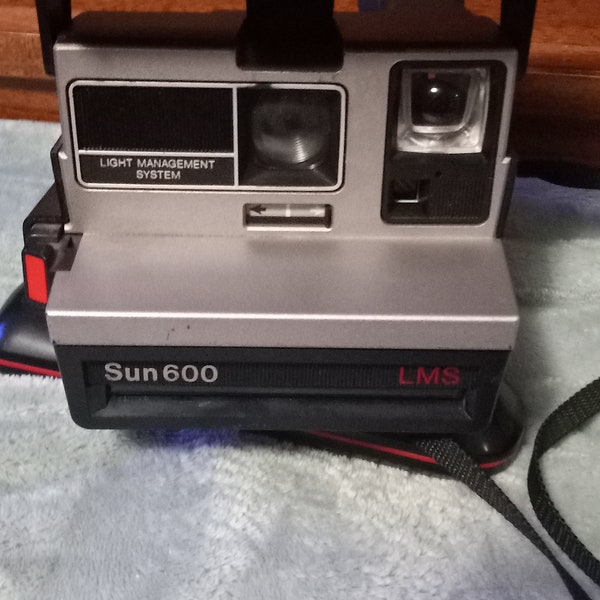 Polaroid SUN600
