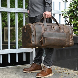 Personalisierte Leder Seesack, Sporttasche, Leder Reisetasche für Männer, Jahrestagsgeschenk für Mann, Leder Weekender Tasche, Geschenk für ihn