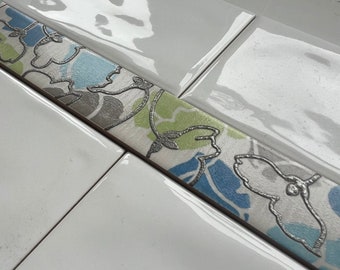 Box of 40 | Gemini Blue Ceramic Flower Borders for Bathrooms, Kitchens Decor Furniture 3x25cm