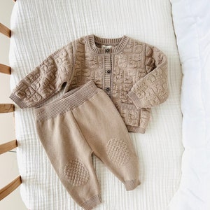 Knitwear baby suit, Baby knitted jacket, Toddler knitwear, Baby pants, Baby knitwear, Baby photo props, Baby boy outfit, Baby shower gift Brown