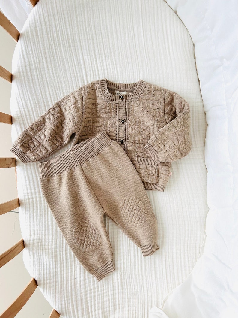 Knitwear baby suit, Baby knitted jacket, Toddler knitwear, Baby pants, Baby knitwear, Baby photo props, Baby boy outfit, Baby shower gift Brown