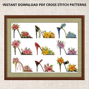 Puede incluir: Un patrón de punto de cruz enmarcado que presenta nueve pares de zapatos de tacón alto decorados con flores de colores. Los zapatos son de varios colores, incluyendo negro, rojo, azul y amarillo.