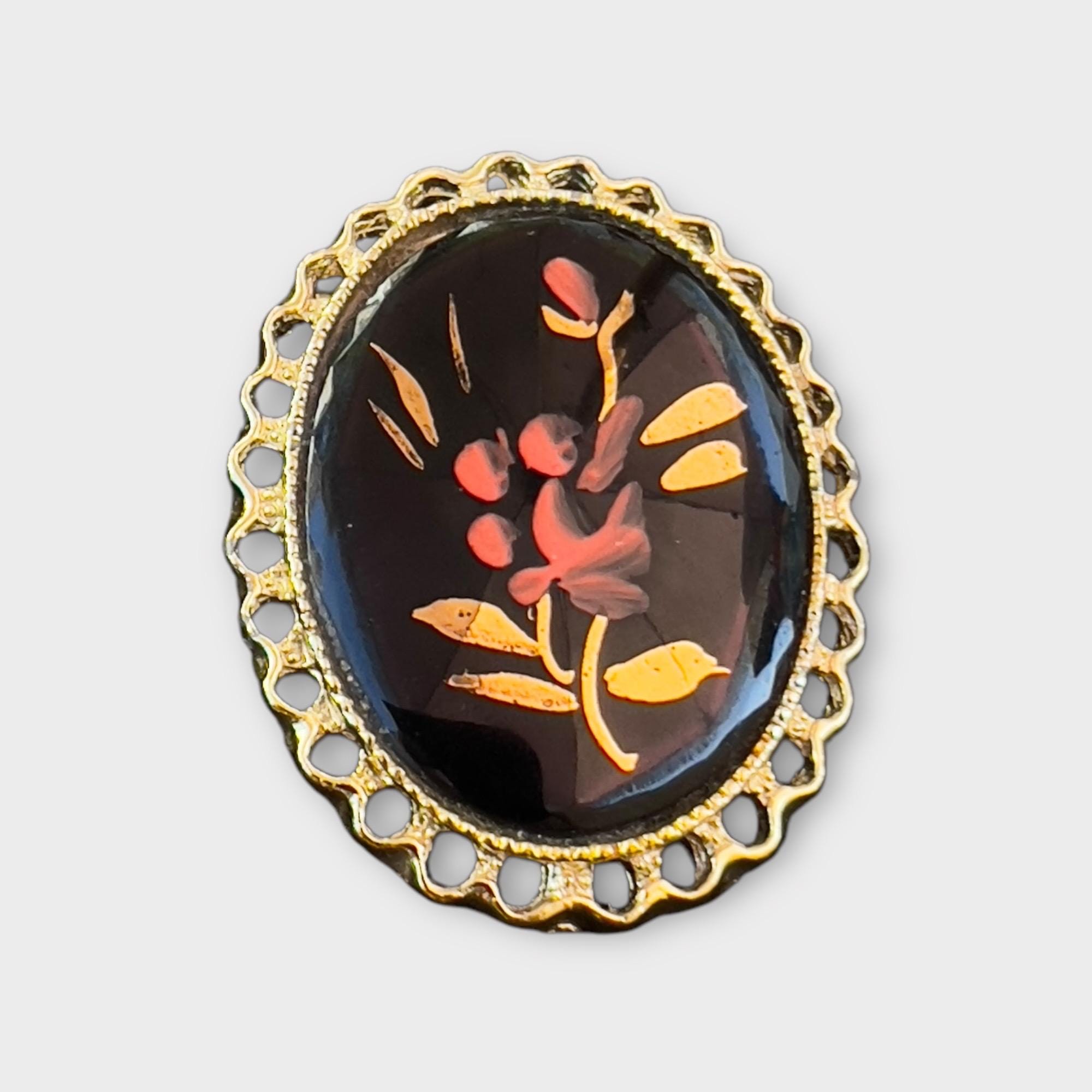 Broche Vintage Camée - Buste Femme Avec Contour émail Noir Et Fleurs - Modèle A14