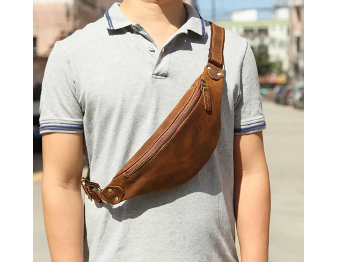 TRIANGLE SLING BAG S .12 [BLACK] – SUBLATIONS
