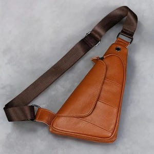 Sac à bandoulière en cuir pleine fleur avec bandoulière réglable, sac à bandoulière en cuir, unisexe, sac utilitaire en cuir, cadeau pour lui, cadeau pour elle