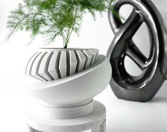 Indoor Planter Pot with Drainage | Unique Geometric 3D Printed | Planter Pot  | Plant Pot | Flower Pot | The Luxar Planter Pot