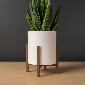 Classic Planter with Drip Tray and Stand  | Plant Pot | Flower Pot