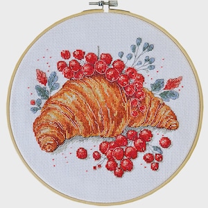 Croissant Cross Stitch Kit – DIY Food Embroidery Pattern with Berries, Perfect for Kitchen Decor or Handmade Gift for Stitchers