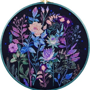 Floral Cross Stitch Kit, Beginner Embroidery, DIY Craft Gift