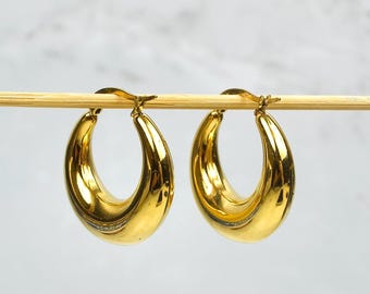 Grosses créoles en or - The Cleo Hoops (moyen), plaqué or 18 carats