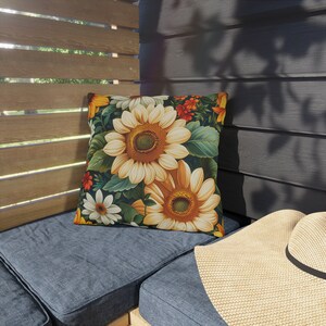 UV Resistant Outdoor Pillow, Water and Mildew Resistant, Double Sided Print, Perfect for Patio Decor zdjęcie 6