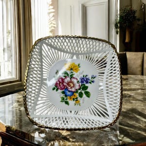 Cuenco de porcelana Iris Cluj-Napoca, centro de mesa cuadrado calado, diseño floral pintado a mano, borde dorado, decoración vintage rumana