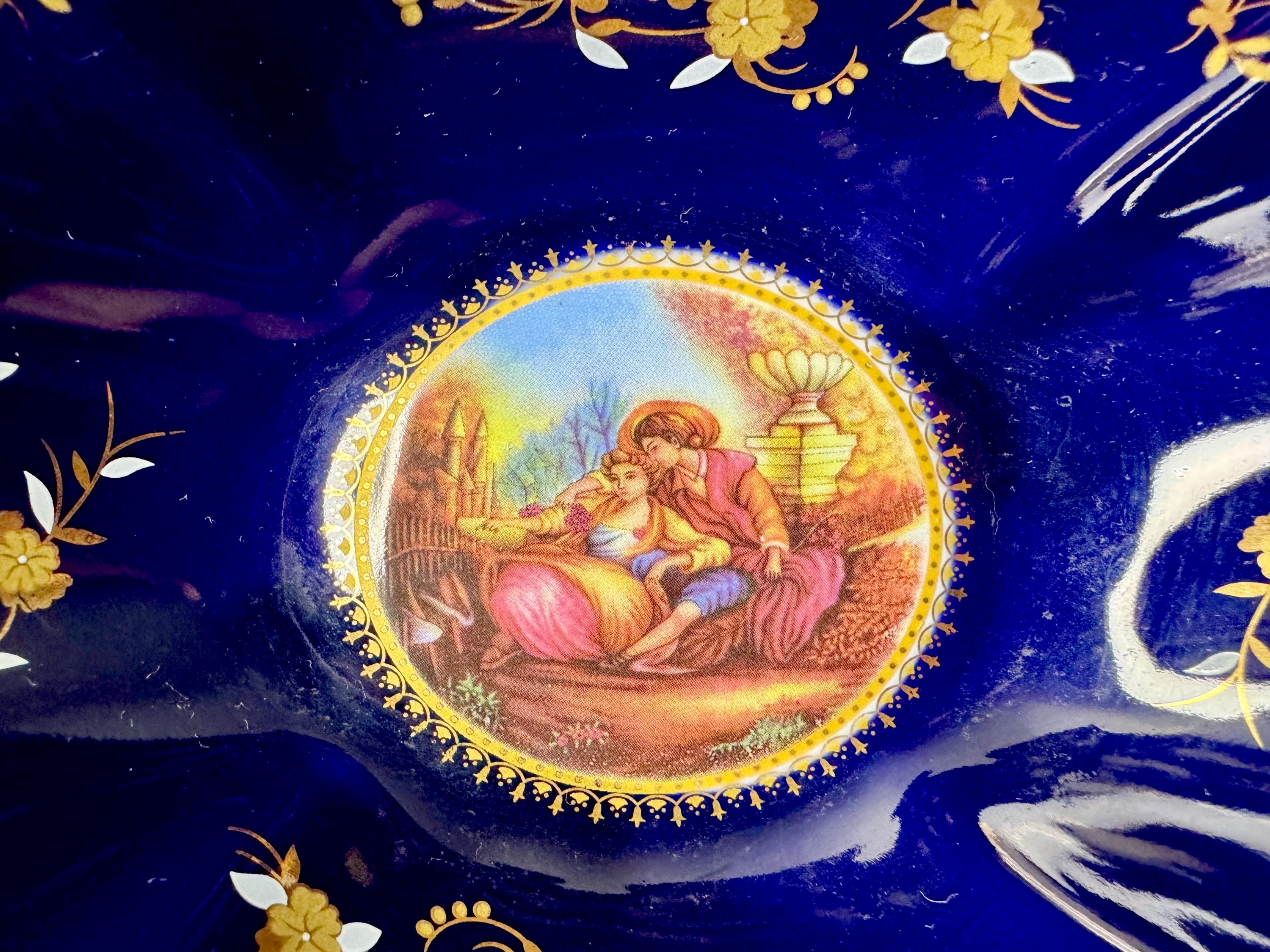 コバルトブルーの金箔装飾花瓶 Bordonia ジャパンスタイル花瓶、ヴィンテージ金箔、コバルト