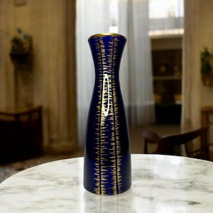 Vintage deutsche Echt Kobalt Porzellanvase: Handbemalt in Kobaltblau und Gold