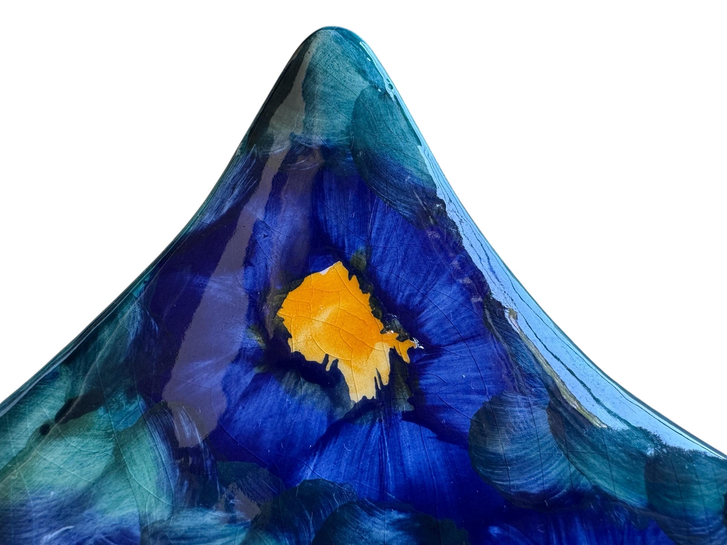 手描きの陶器製ナプキンホルダー：ブルー＆イエローの花柄ヴィンテージ