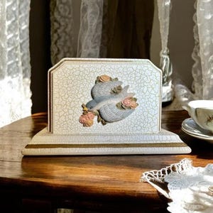 Porta tovaglioli vintage effetto crackle con uccello blu e rose rosa – Decorazione da tavola in stile shabby chic