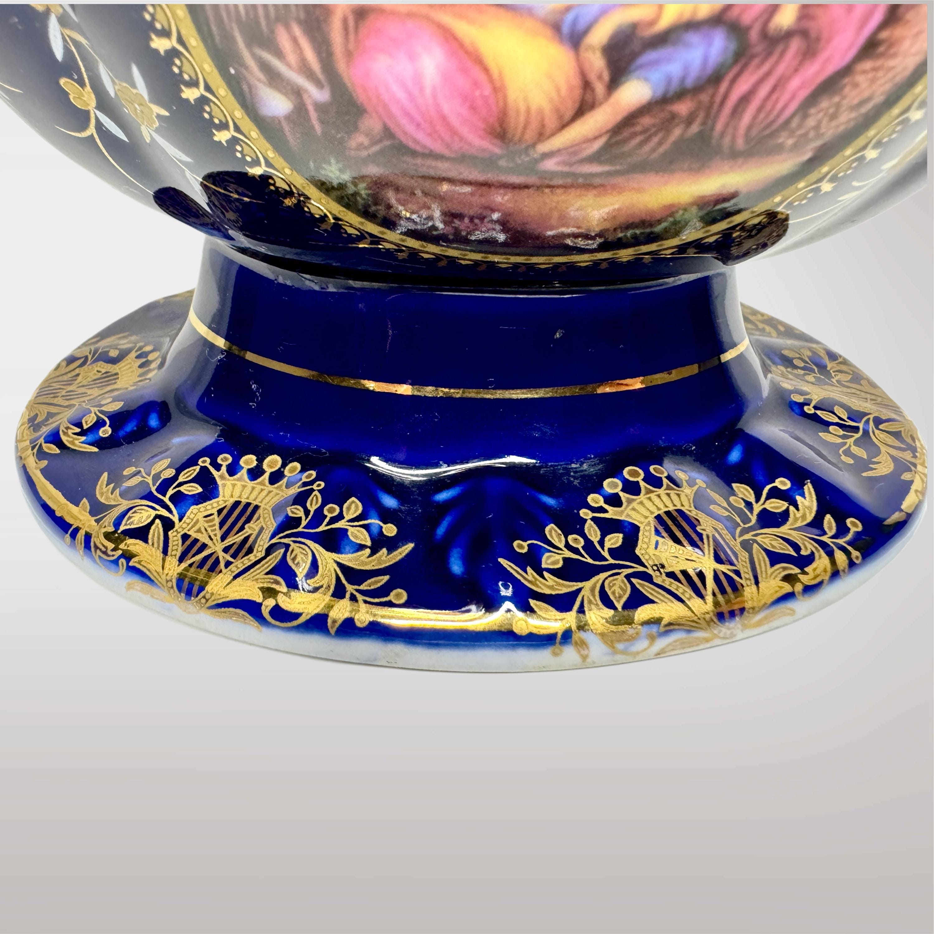 コバルトブルーの金箔装飾花瓶 Bordonia ジャパンスタイル花瓶、ヴィンテージ金箔、コバルト