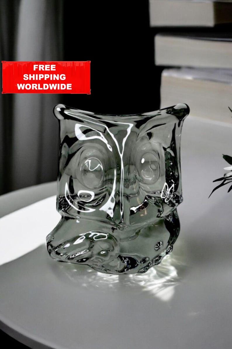Smoky Gray Glass Owl Sculpture – Modern Art Glass Figurine – Minimalist Desk or Shelf De