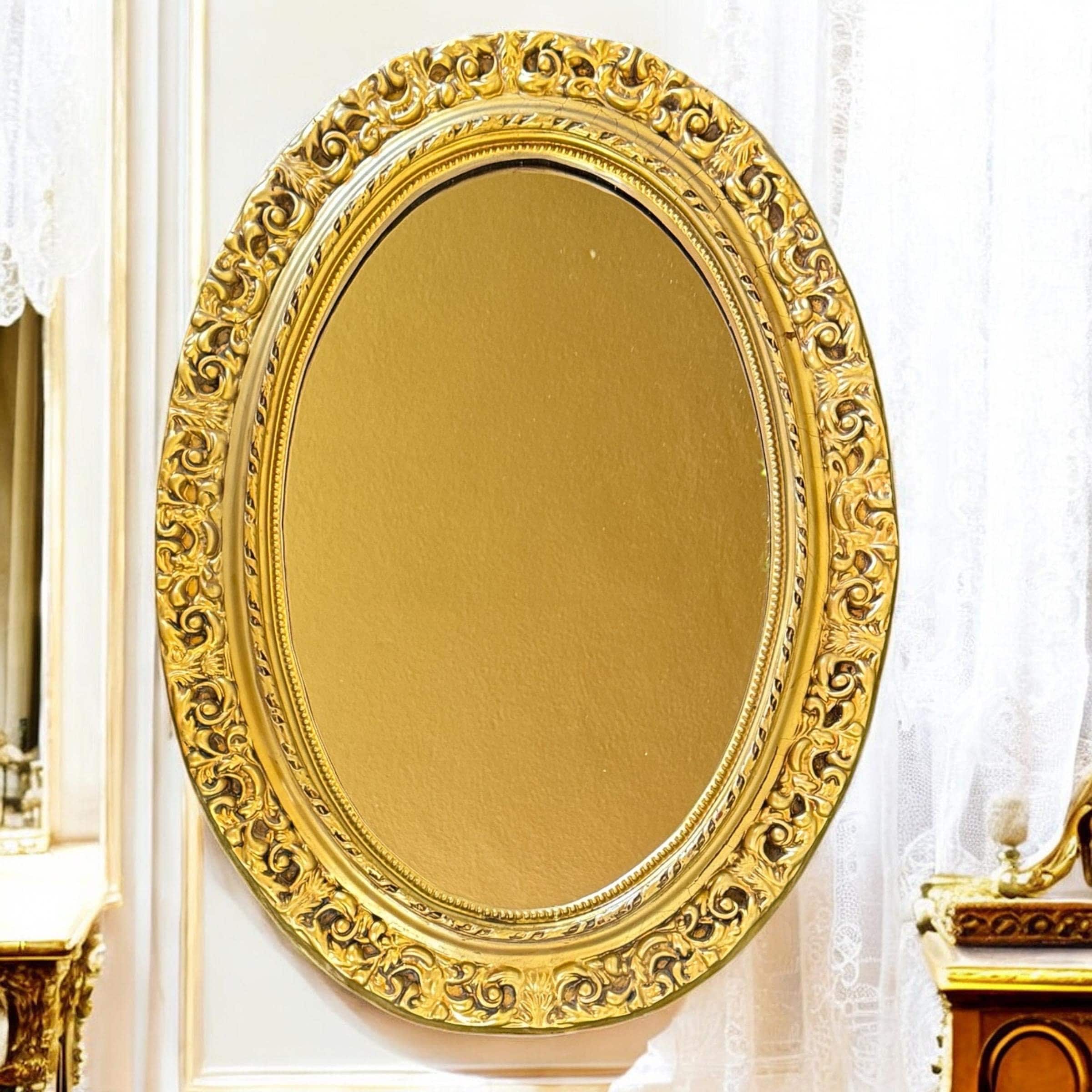 ヴィンテージバロックオーバルウォールミラー：華やかなゴールドロココ