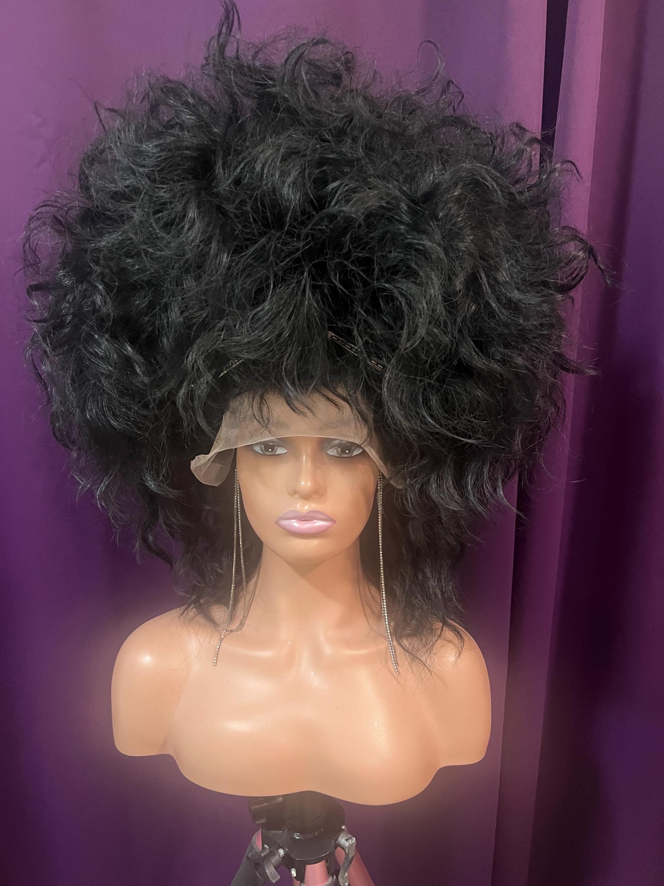 ブロンドアフロウィッグ　ビッグアフロ　ドラァグクイーン　巨大アフロ　女装 ブロンドアフロウィッグ ビッグアフロ ドラァグクイーン 巨大アフロ