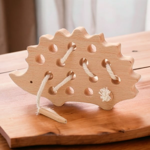 Jouet hérisson en bois Montessori | Jouet de laçage de coordination | Bois de hêtre naturel | Cadeau de Noël | Cadeau d’anniversaire| Cadeau de baptême | Enfant en bas âge