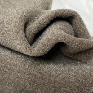 2 yardas por 40 dólares. Tela italiana de 90 % lana (para revestimiento), color gris pardo jaspeado, para abrigos de invierno, blazers, capas, mantas y gorros, estilo 162.