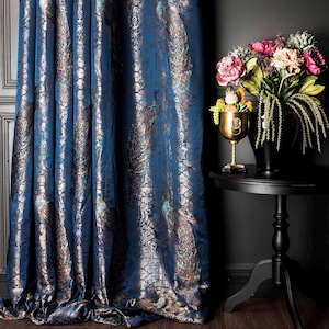 Tende a pannello di lusso con motivo a uccelli blu navy, tessuto moderno con motivo esotico a pavone su misura, tende in raso Art Déco per soggiorno e camera da letto