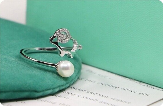 Women's ring sheep sterling silver 925 with pearl… - image 1