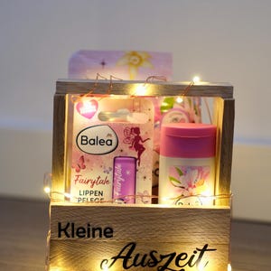 Geschenkset Wellness, kleine Auszeit, Holz, Geschenkkorb, Beauty, Geschenkidee Freundin, Badesalz, Geschenk zum entspannen, Valentinstag